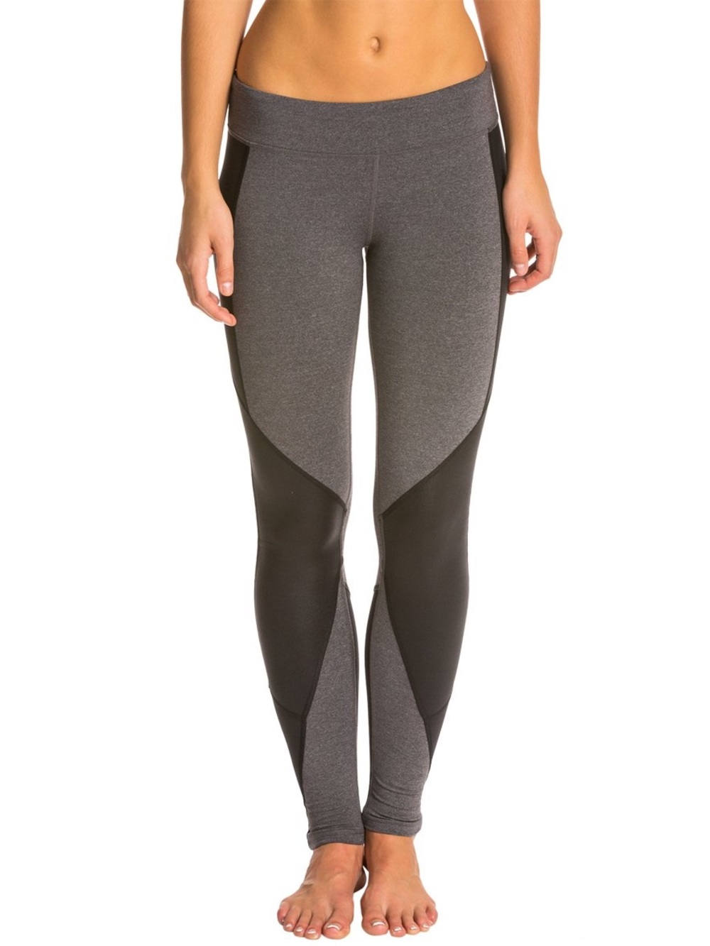 Alo Yoga Undertone Legging Size: Medium